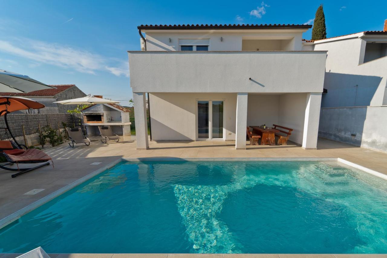 Villa Luka With Private Pool Near Πούλα Εξωτερικό φωτογραφία